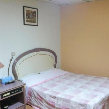 Fu Da Guest House Kota Hualien Bagian luar foto