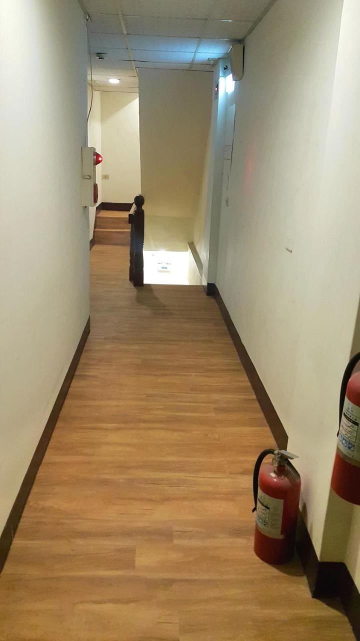Fu Da Guest House Kota Hualien Bagian luar foto